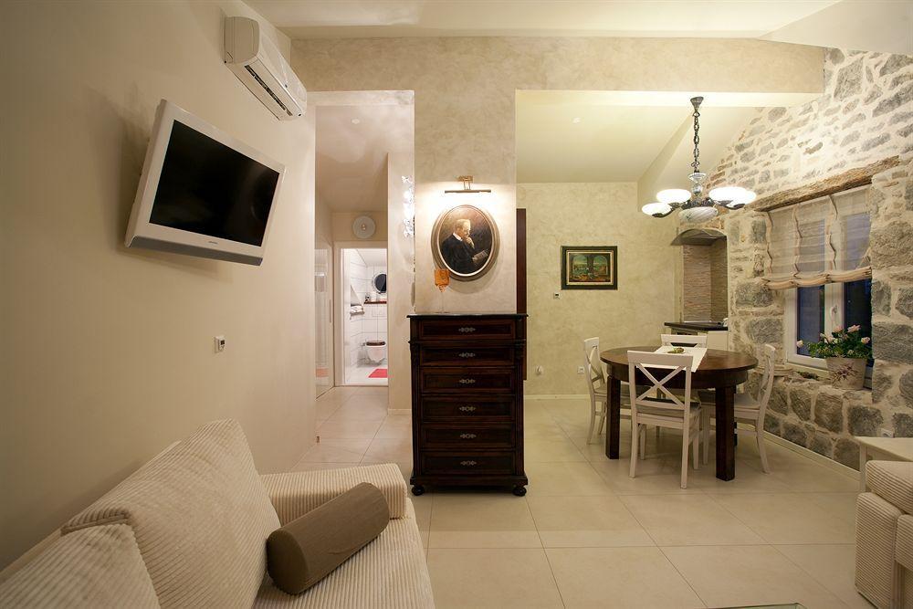 Cro Jet Set Apartments Split Exterior foto
