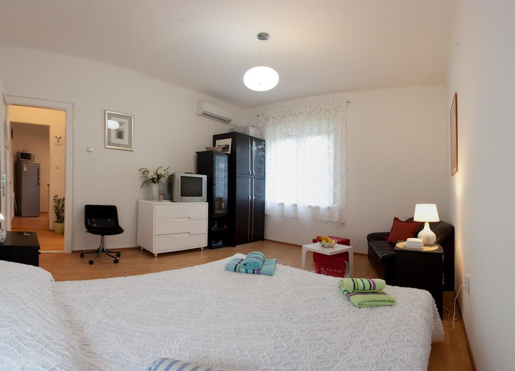 Cro Jet Set Apartments Split Habitación foto