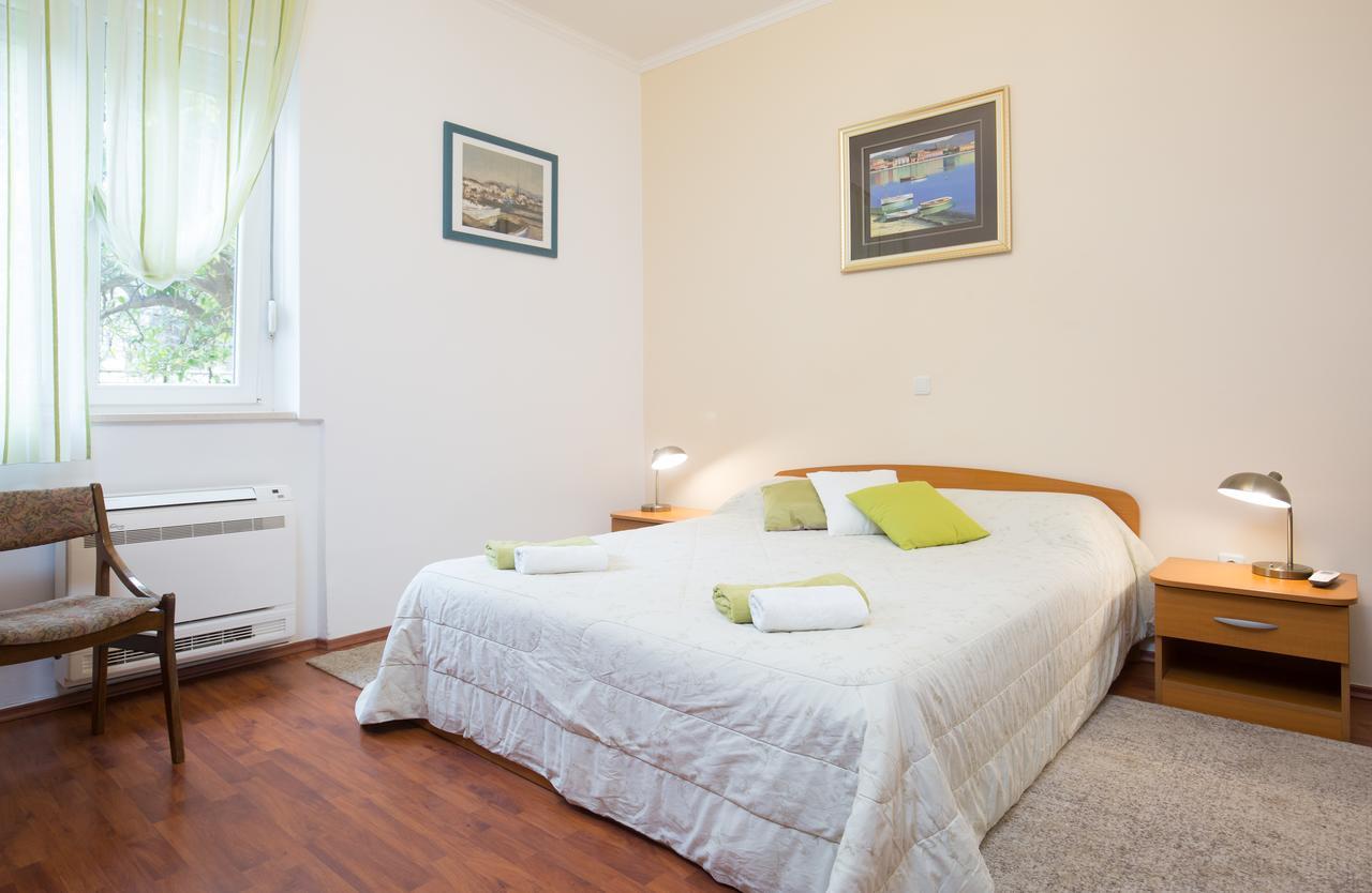 Cro Jet Set Apartments Split Exterior foto