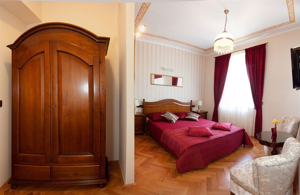 Cro Jet Set Apartments Split Exterior foto