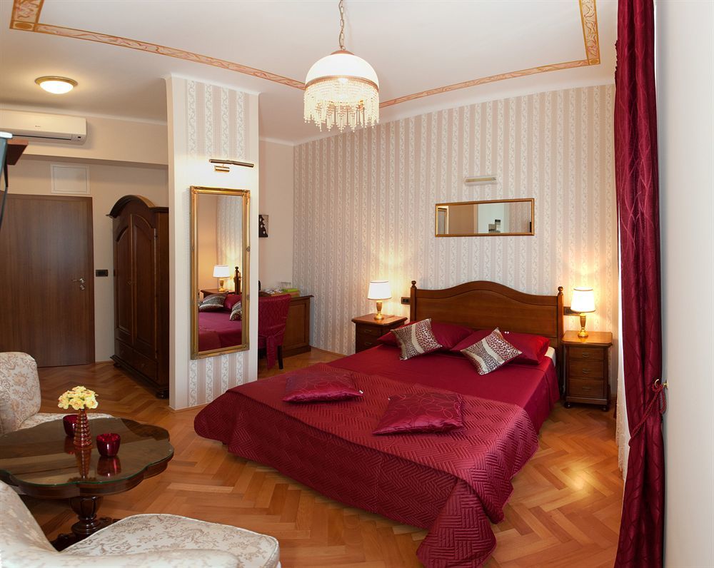 Cro Jet Set Apartments Split Exterior foto